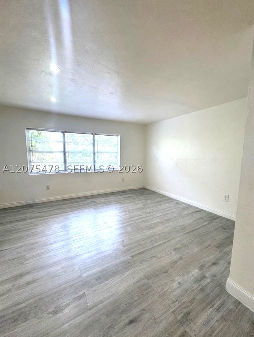1258 Marseille Dr #2, Miami Beach FL 33141