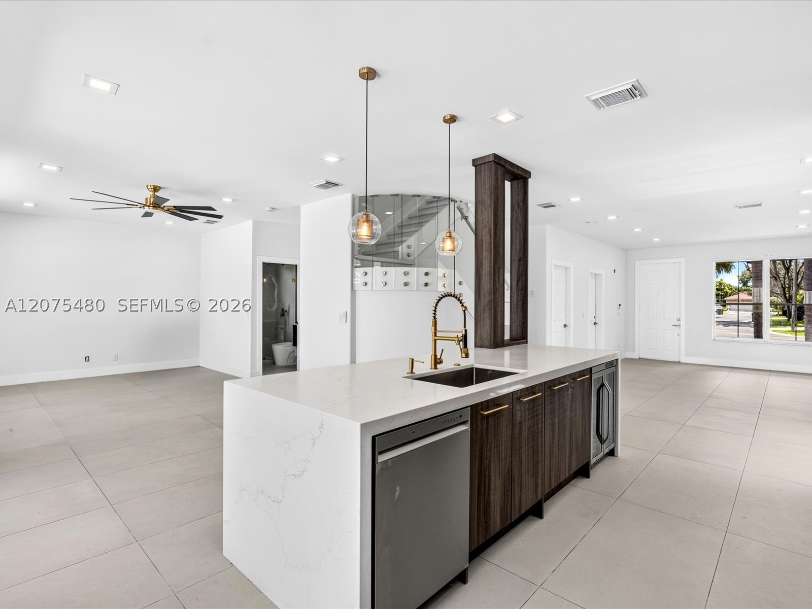 1800 NW 78th Ave, Pembroke Pines FL 33024