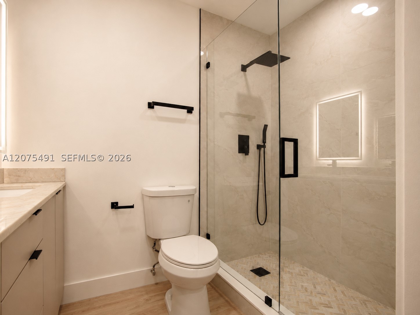 4212 SW 98th Ave, Miami FL 33165