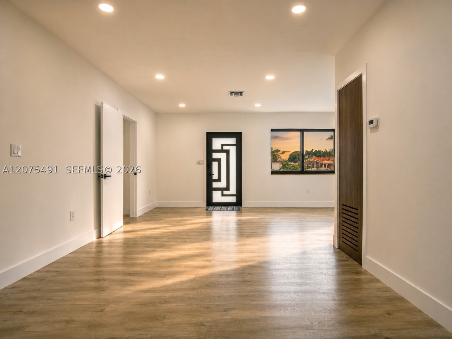 4212 SW 98th Ave, Miami FL 33165
