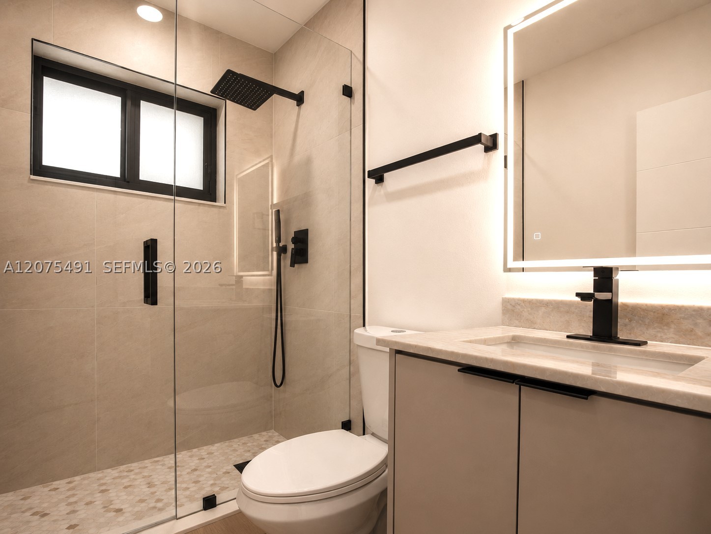4212 SW 98th Ave, Miami FL 33165