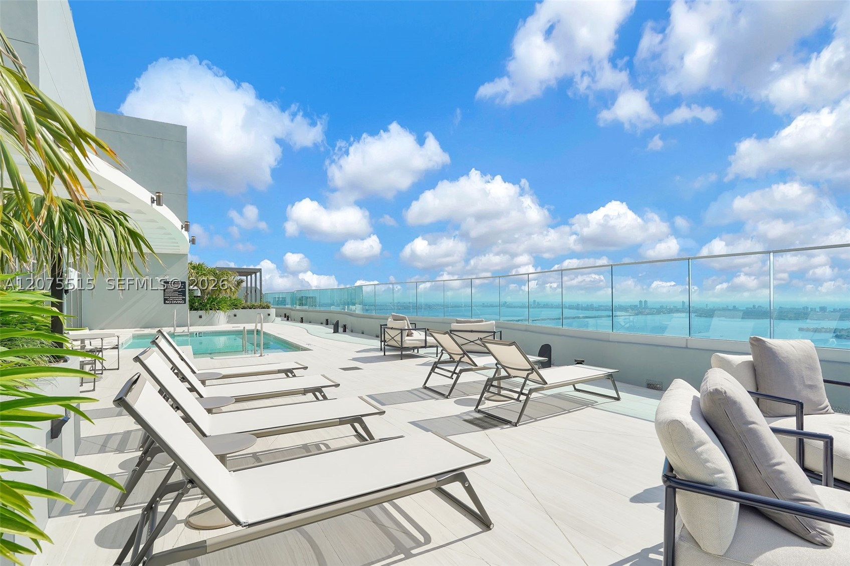 1400 Biscayne Blvd #1706, Miami FL 33132