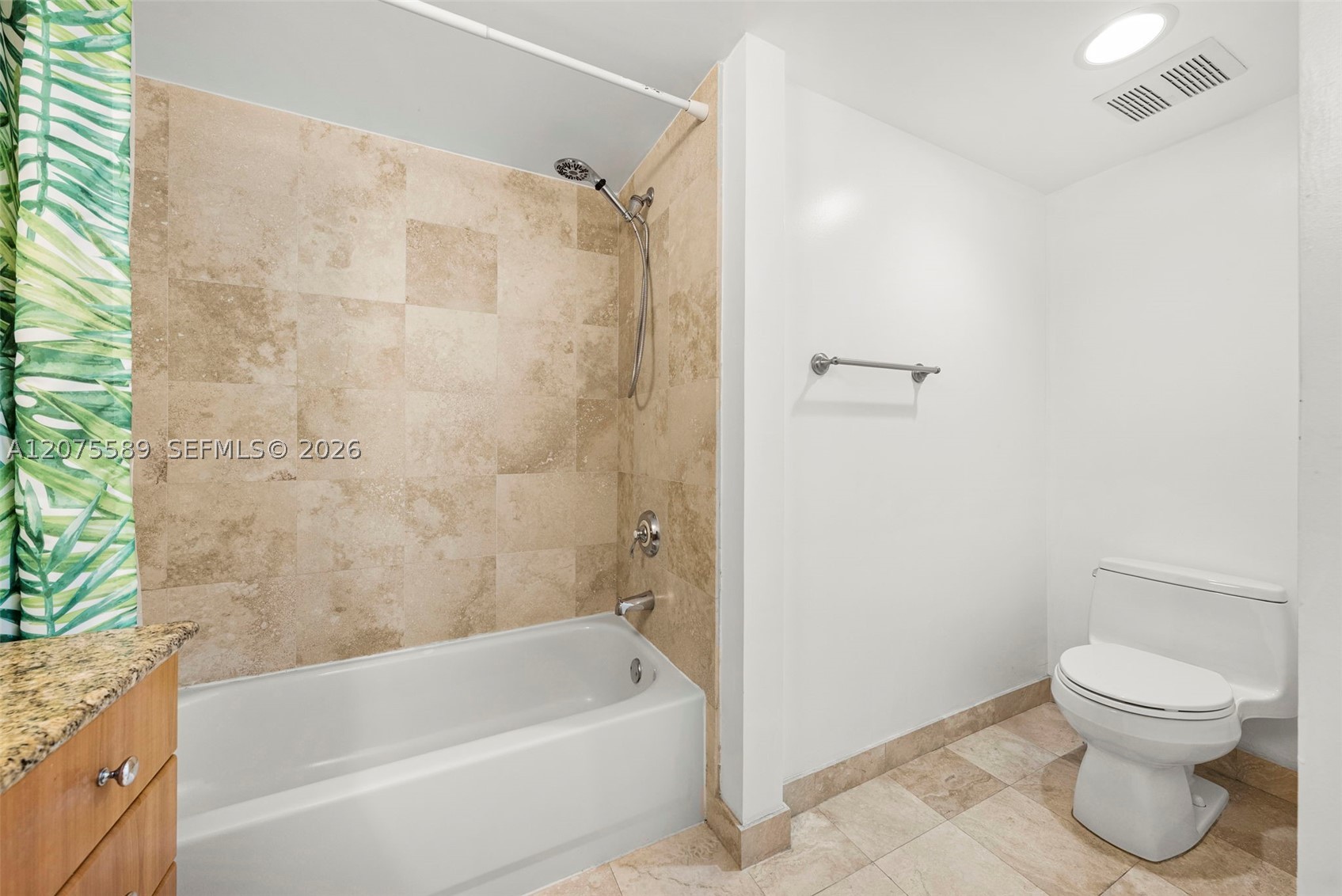201 Golden Isles Dr #505, Hallandale Beach FL 33009
