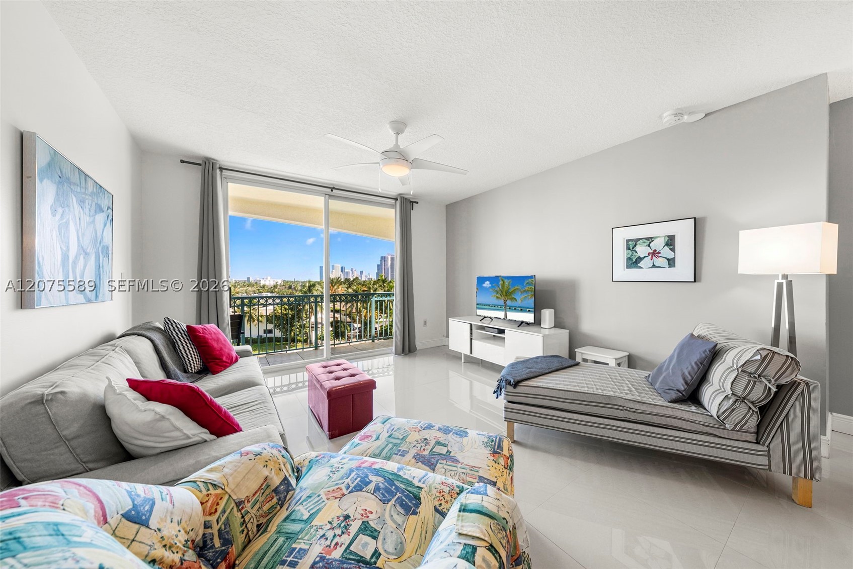 201 Golden Isles Dr #505, Hallandale Beach FL 33009