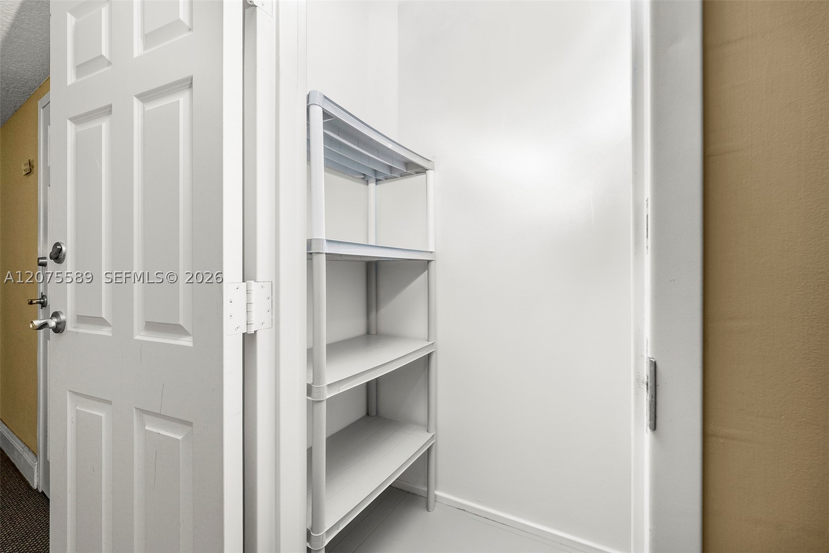 201 Golden Isles Dr #505, Hallandale Beach FL 33009
