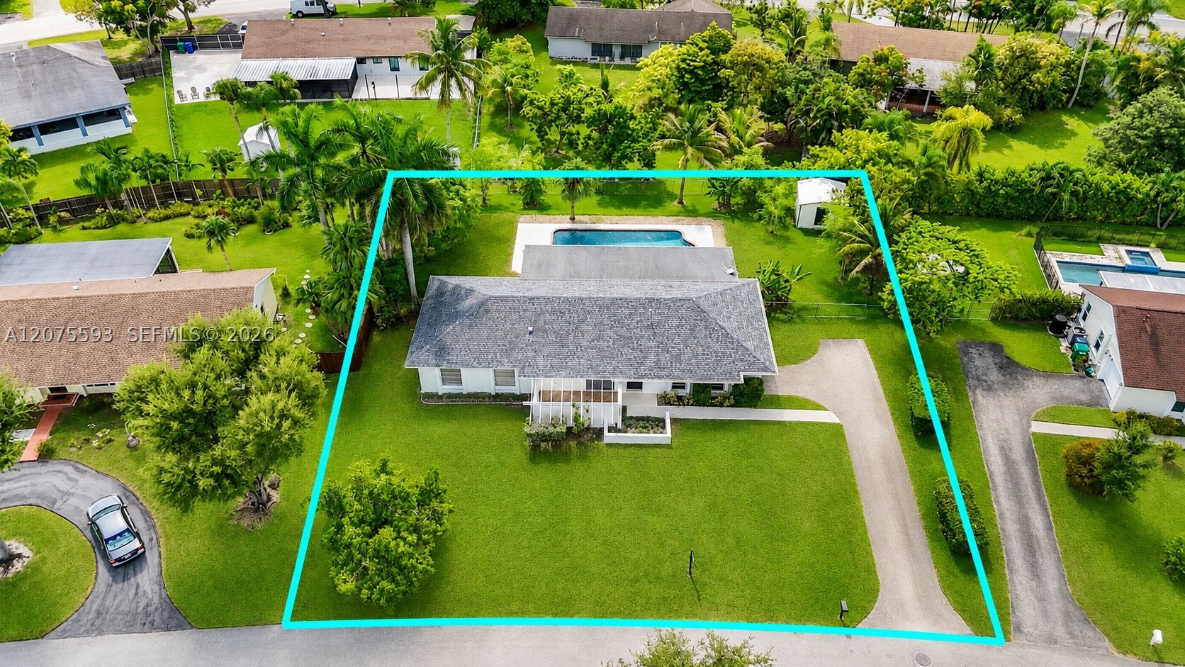 18465 SW 89th Ct, Cutler Bay FL 33157