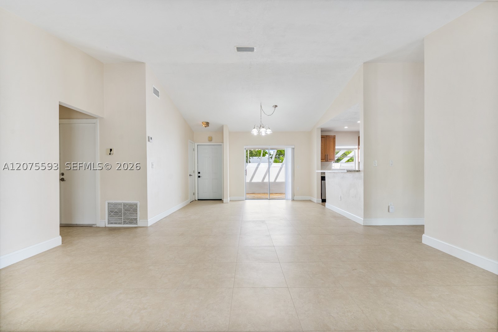 18465 SW 89th Ct, Cutler Bay FL 33157