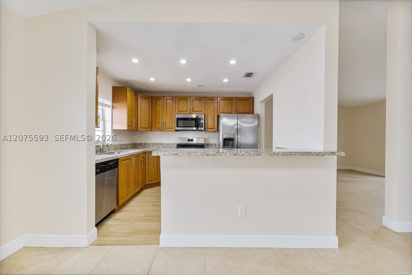 18465 SW 89th Ct, Cutler Bay FL 33157