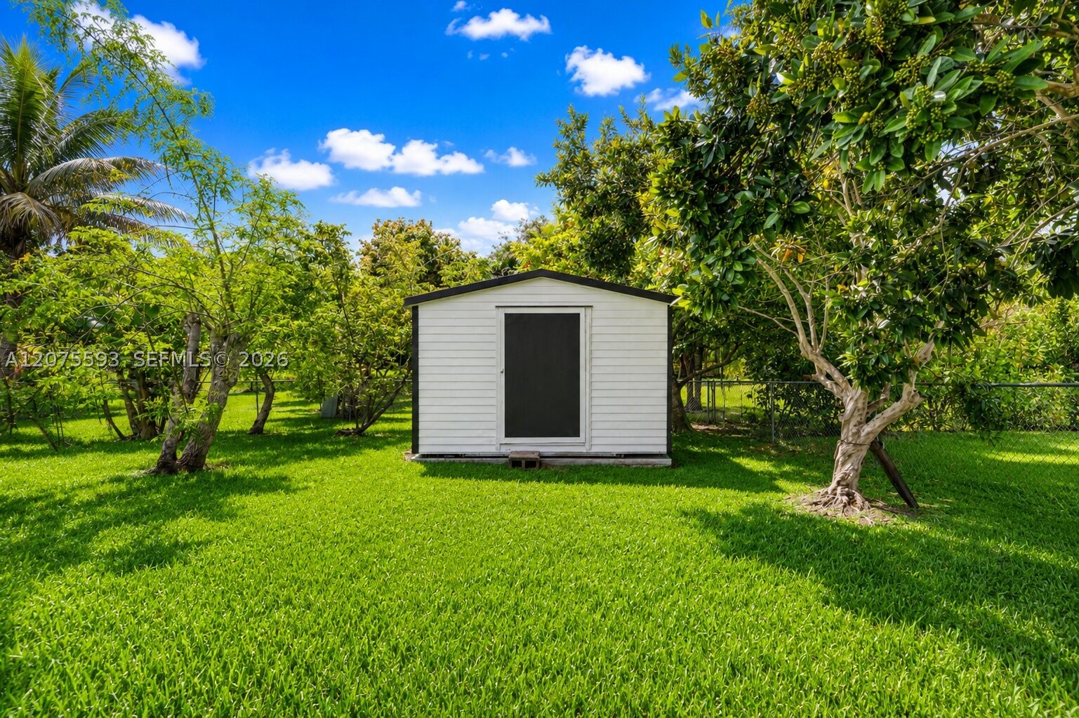 18465 SW 89th Ct, Cutler Bay FL 33157