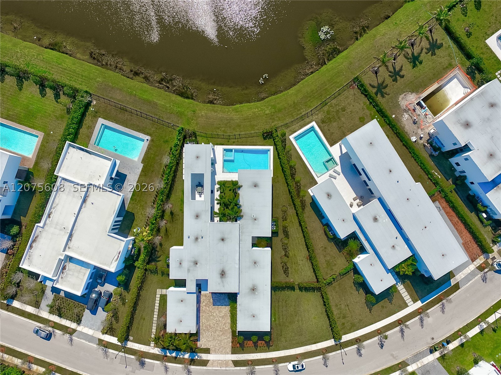 16600 Sunset Way, Weston FL 33326