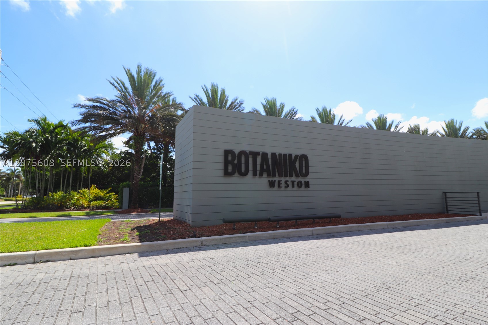 16600 Sunset Way, Weston FL 33326