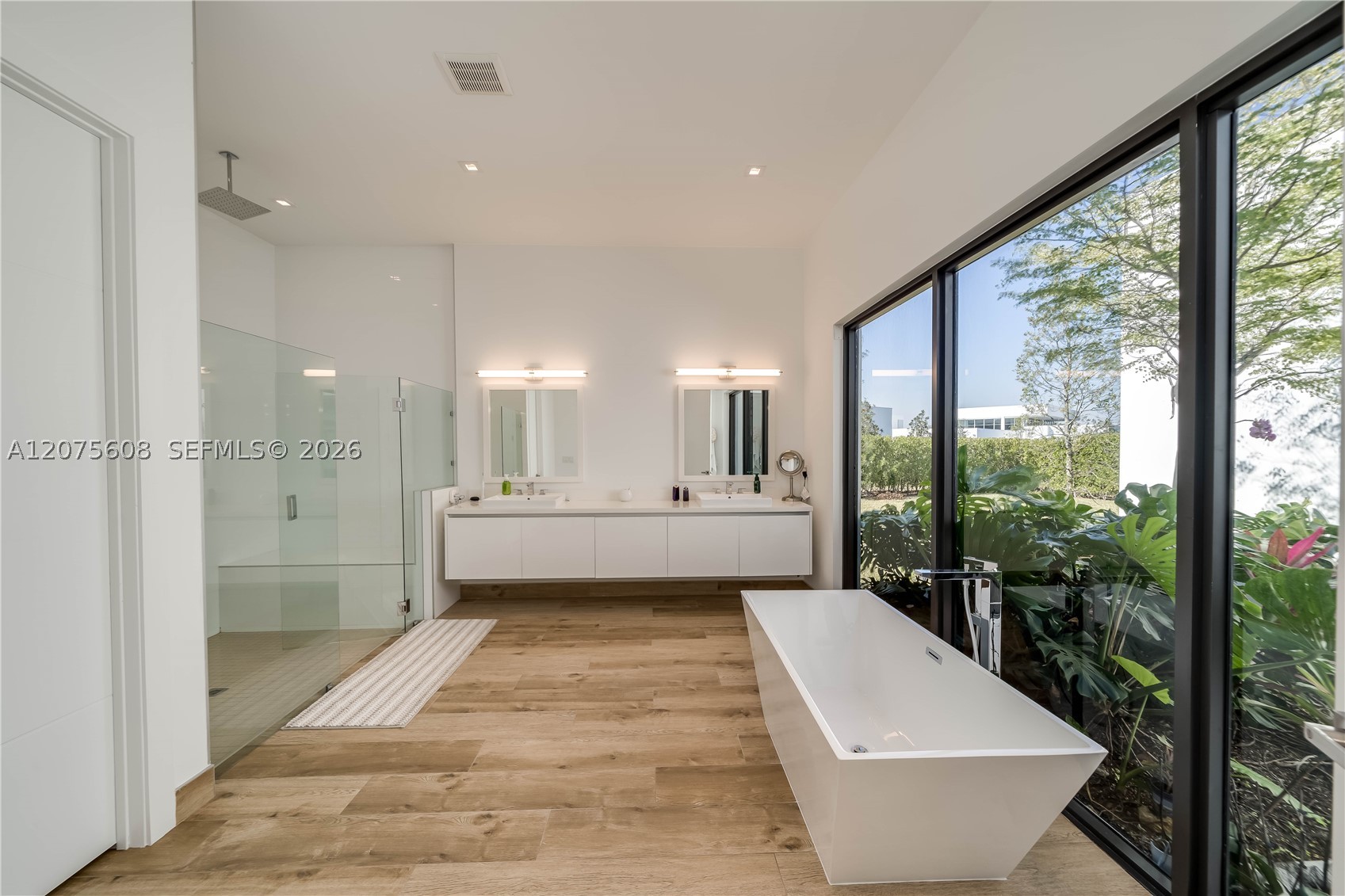 16600 Sunset Way, Weston FL 33326