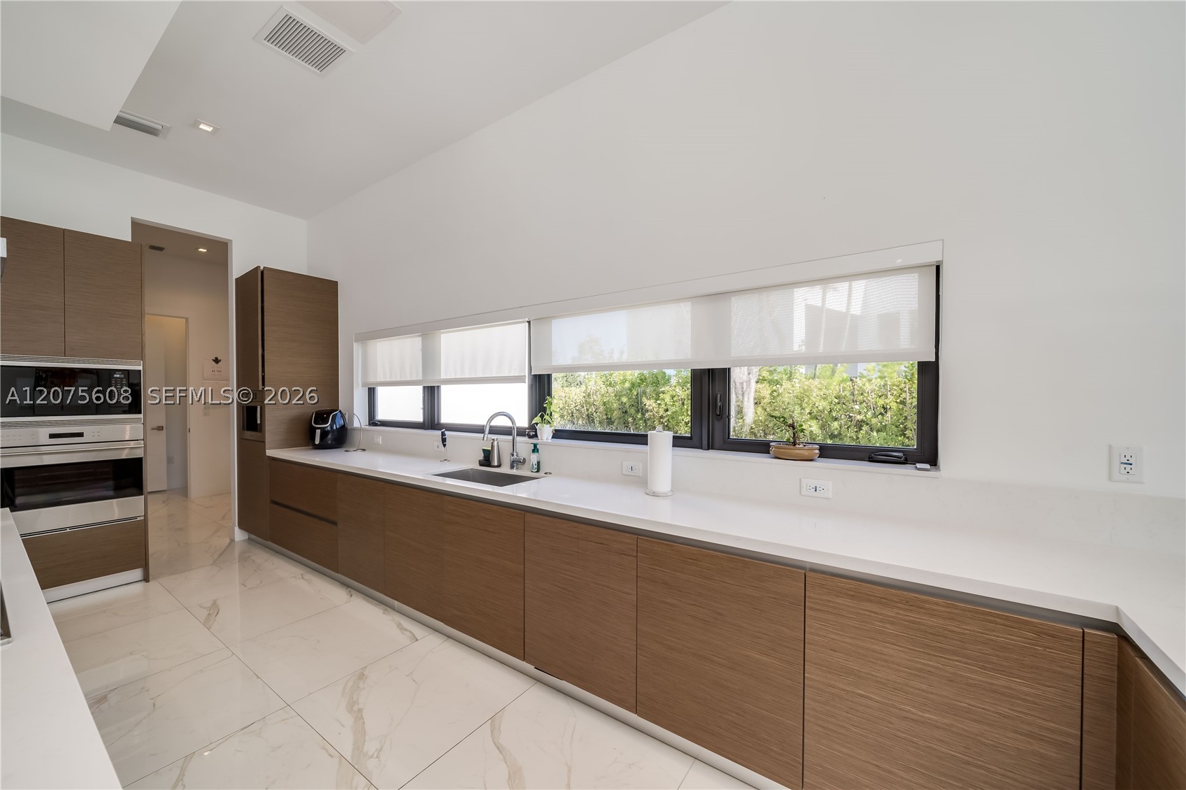 16600 Sunset Way, Weston FL 33326