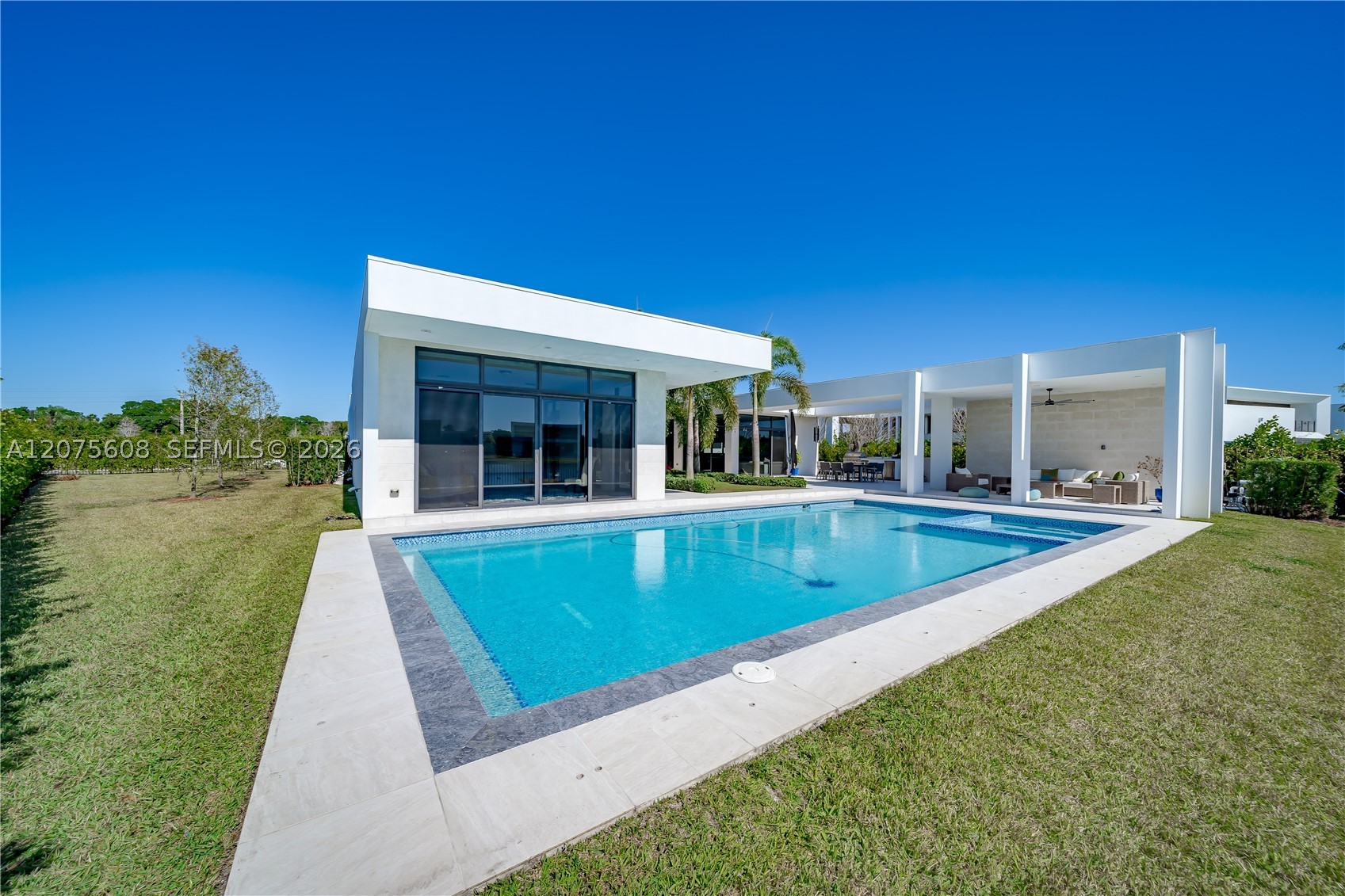 16600 Sunset Way, Weston FL 33326