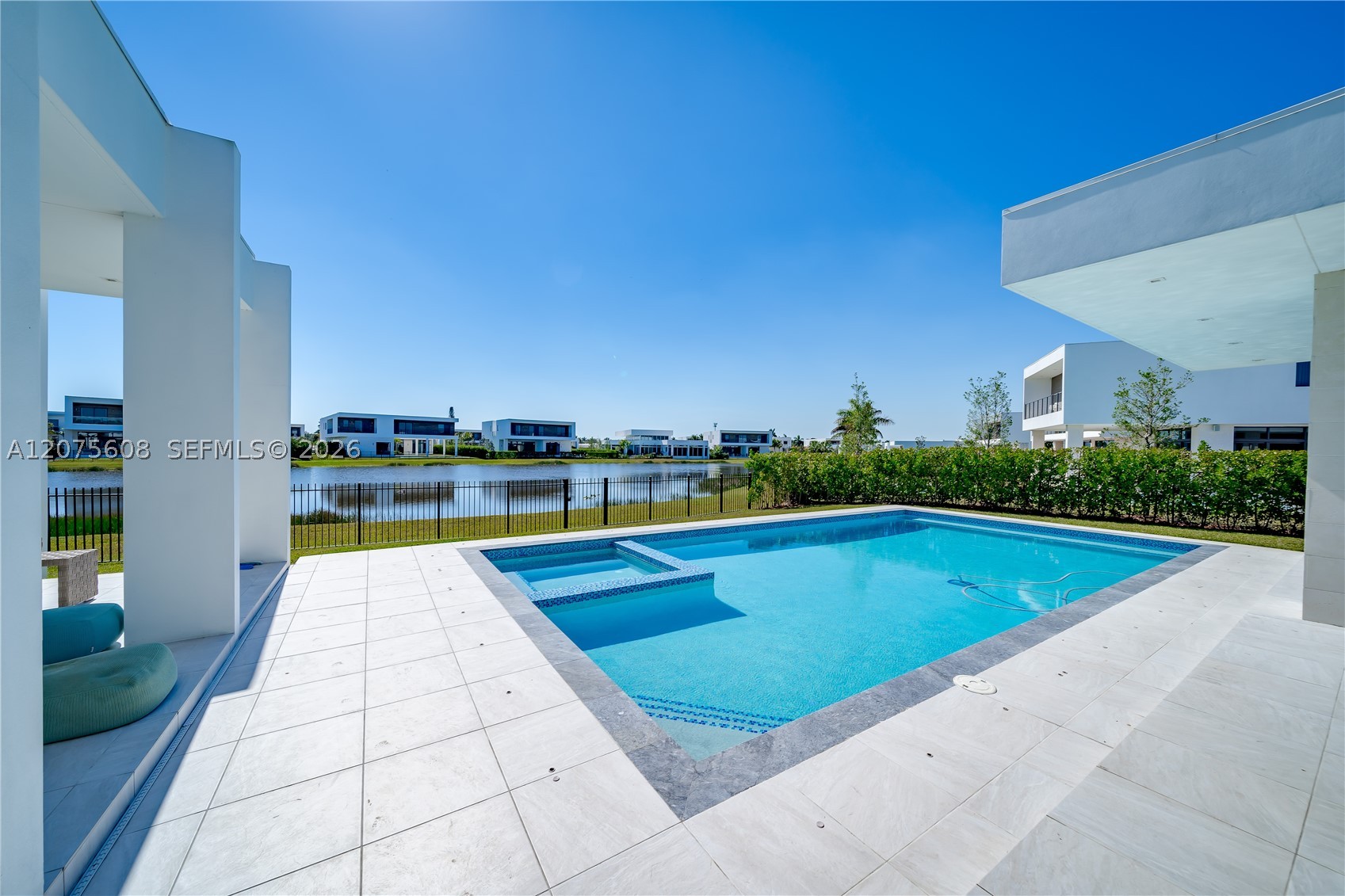 16600 Sunset Way, Weston FL 33326