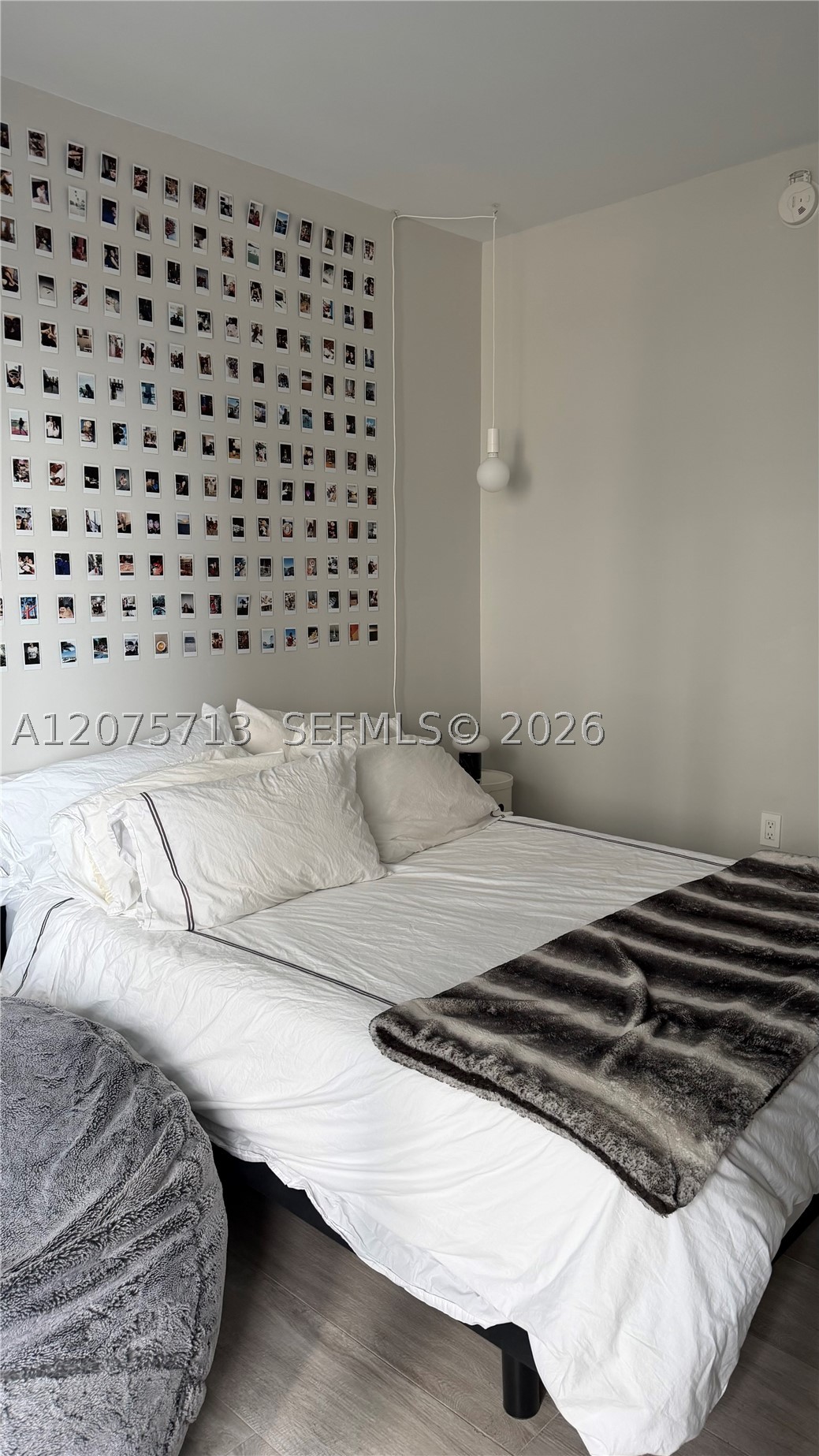 45 SW 9th St #1106, Miami FL 33130