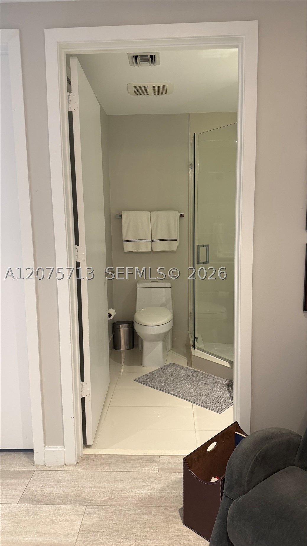 45 SW 9th St #1106, Miami FL 33130