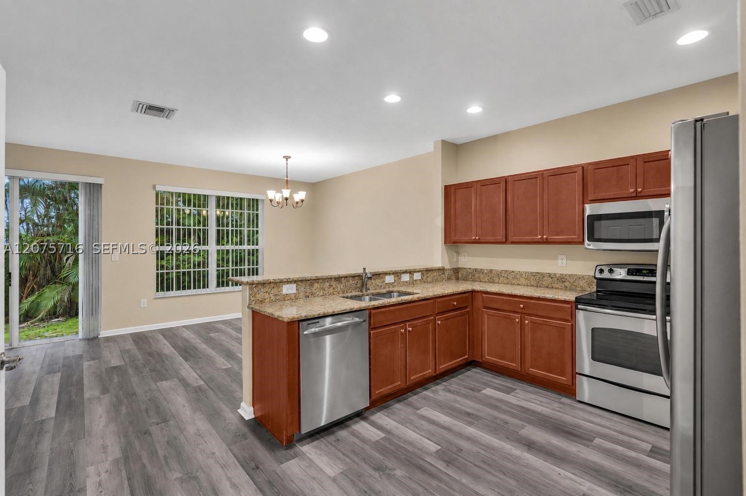 3222 NW 31st Ter, Oakland Park FL 33309