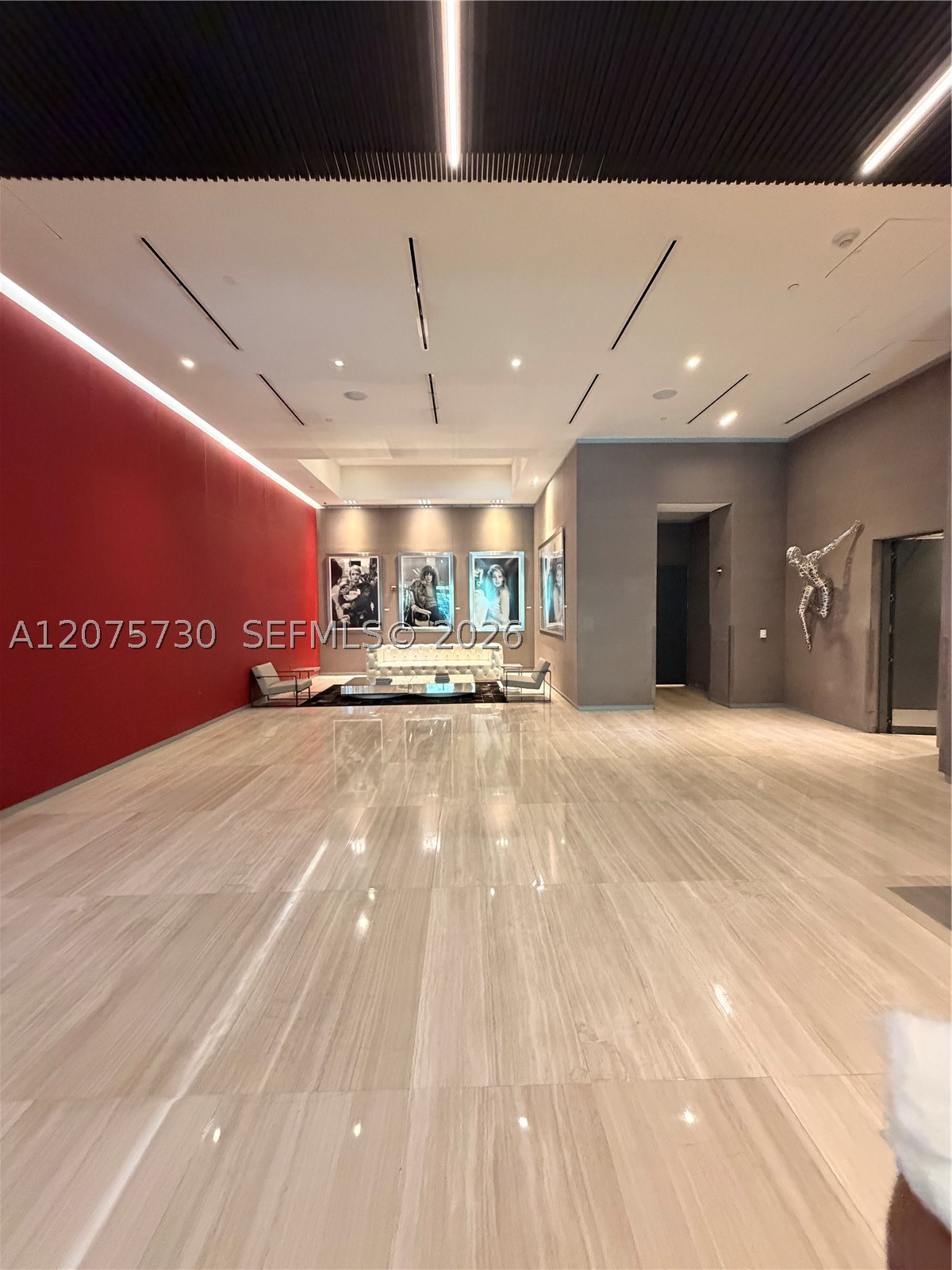 1080 Brickell Ave #913, Miami FL 33131