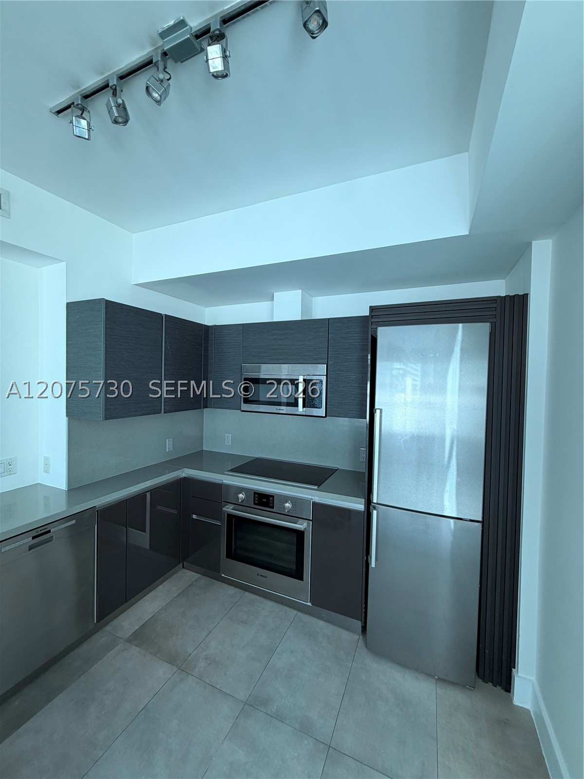 1080 Brickell Ave #913, Miami FL 33131