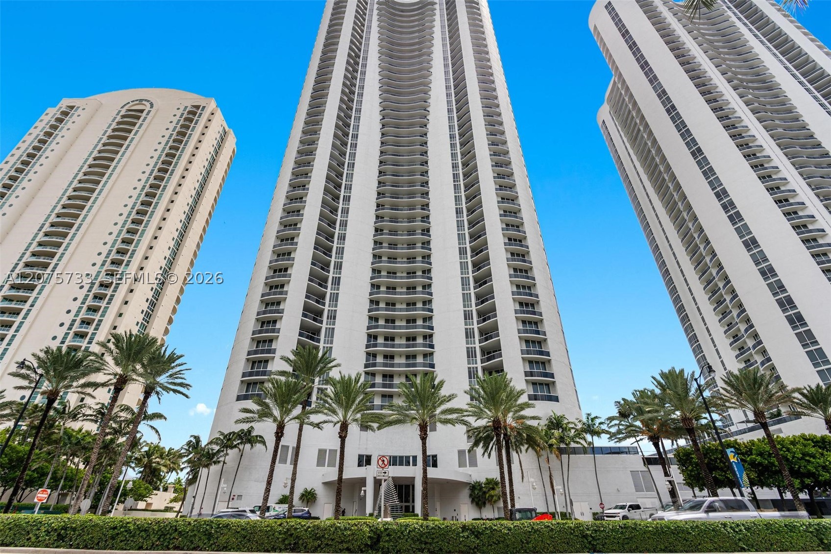 16001 SW Collins Ave #2406, Sunny Isles Beach FL 33160
