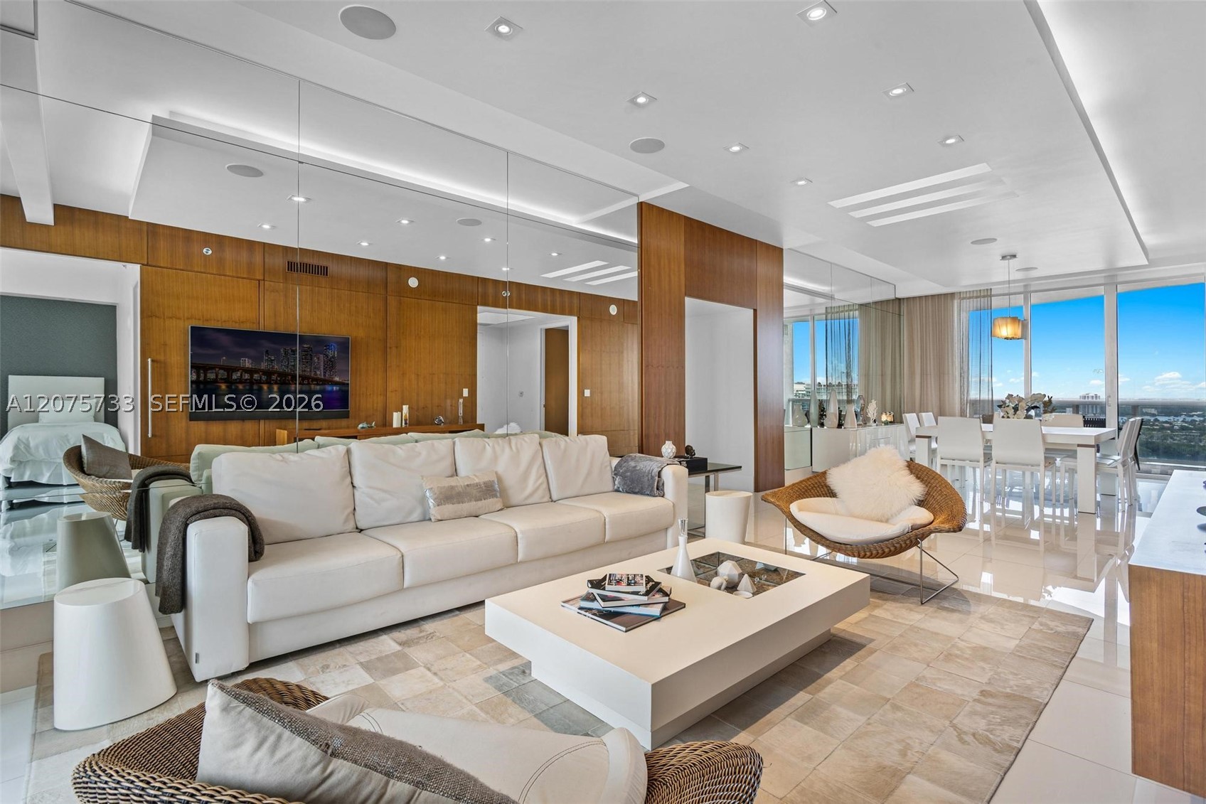 16001 SW Collins Ave #2406, Sunny Isles Beach FL 33160