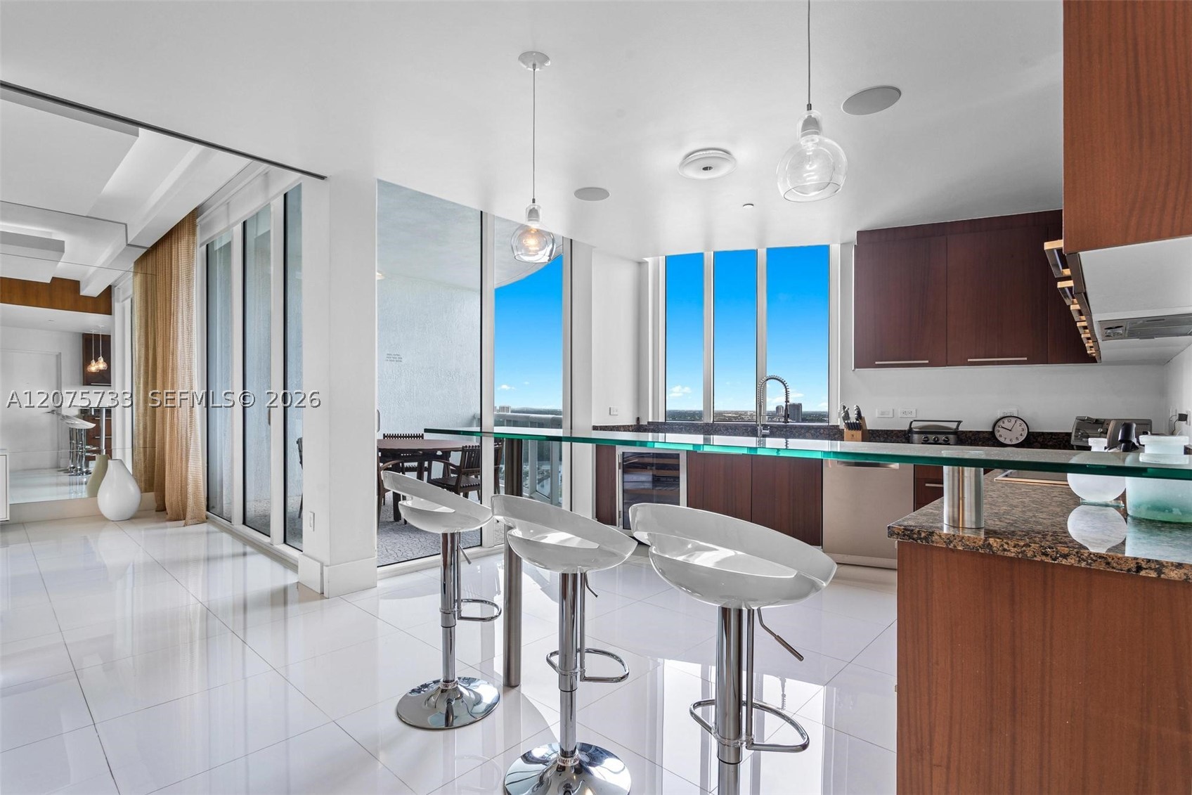 16001 SW Collins Ave #2406, Sunny Isles Beach FL 33160