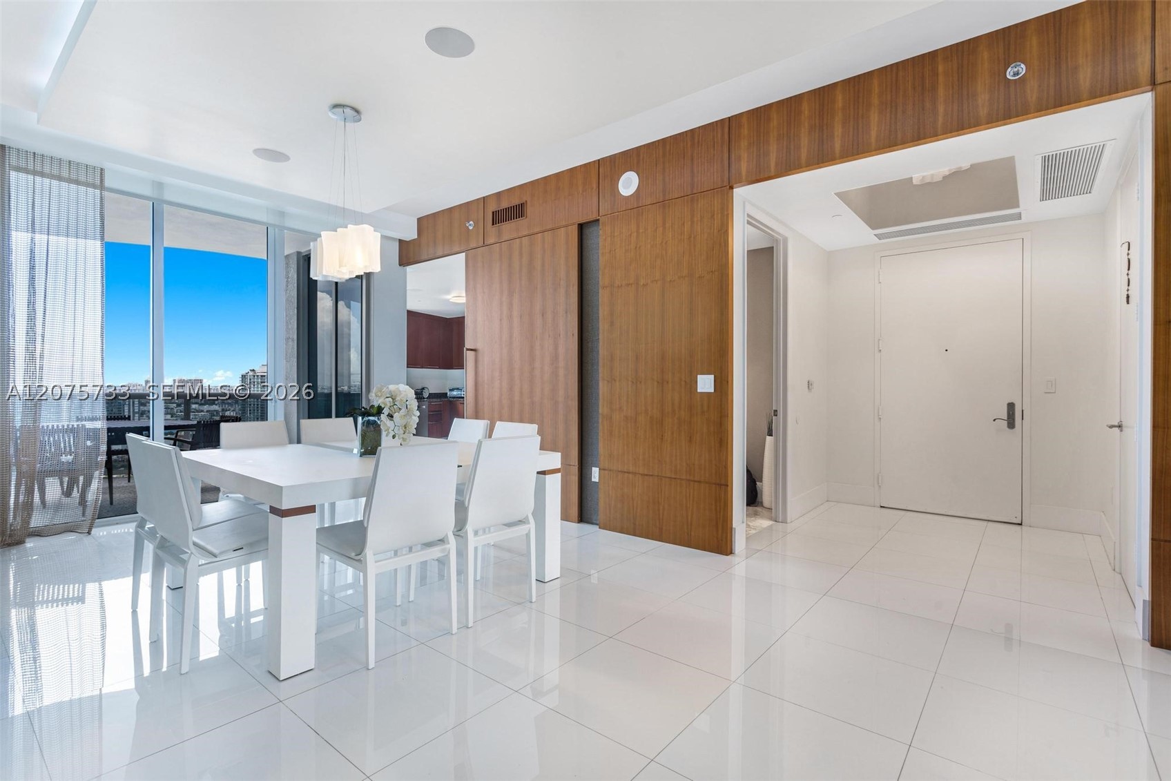16001 SW Collins Ave #2406, Sunny Isles Beach FL 33160