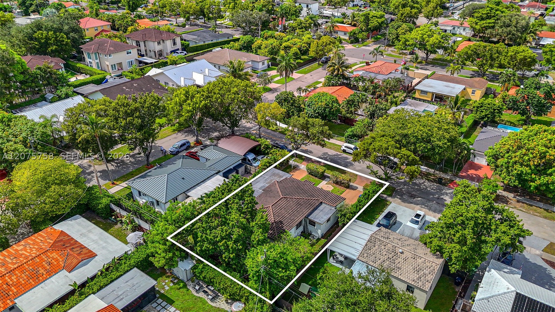 5980 SW 13th St, West Miami FL 33144
