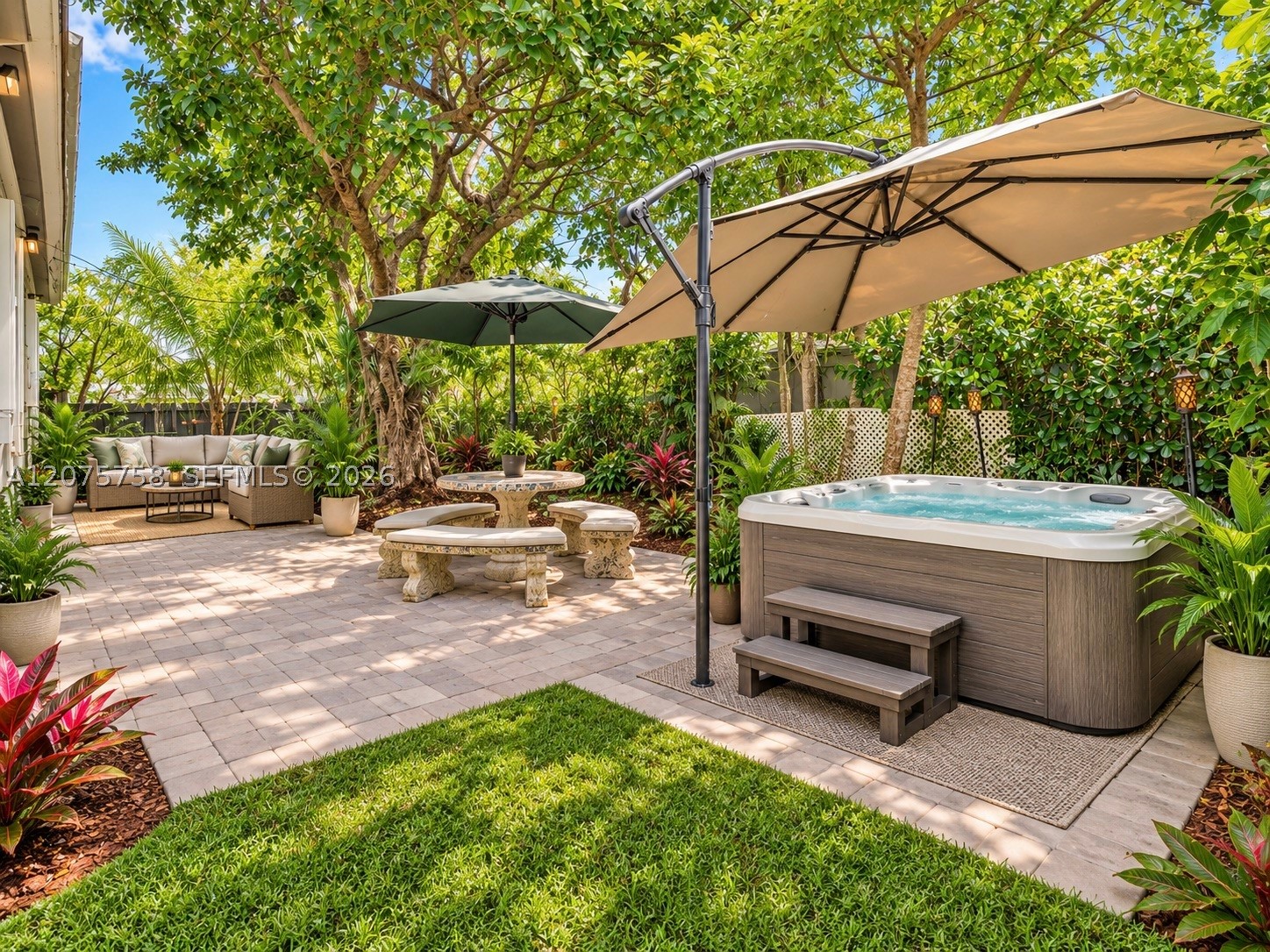 5980 SW 13th St, West Miami FL 33144