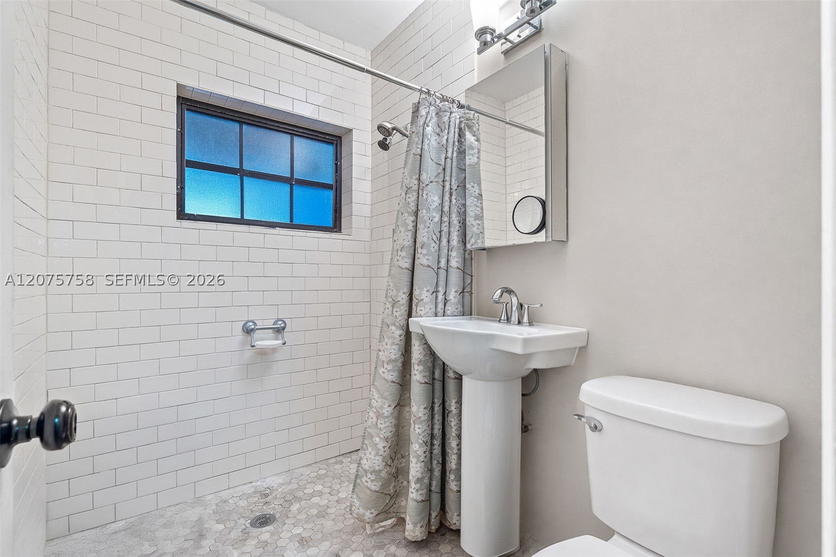 5980 SW 13th St, West Miami FL 33144