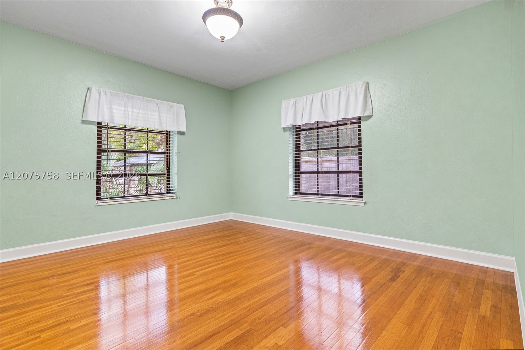 5980 SW 13th St, West Miami FL 33144