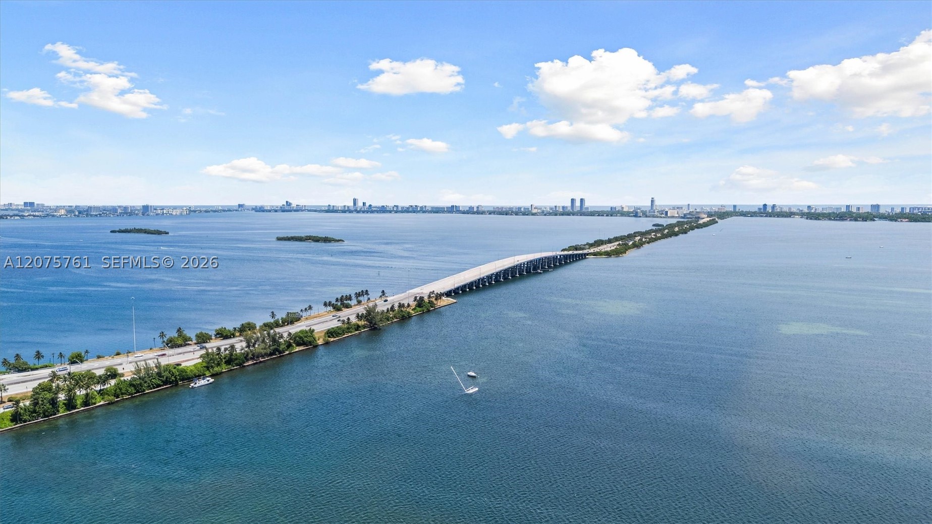 650 NE 32nd St #1203, Miami FL 33137