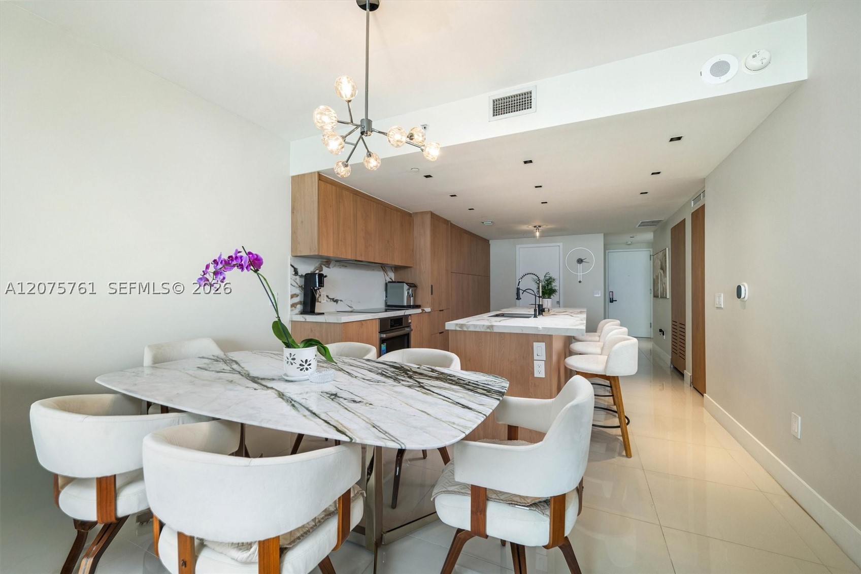 650 NE 32nd St #1203, Miami FL 33137