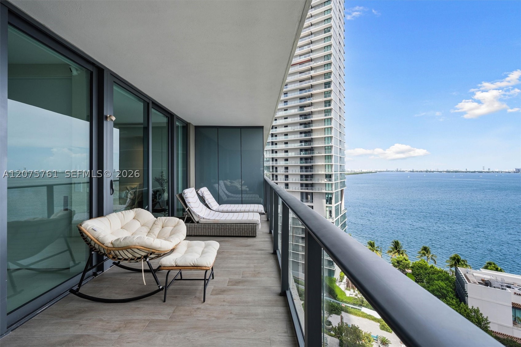 650 NE 32nd St #1203, Miami FL 33137