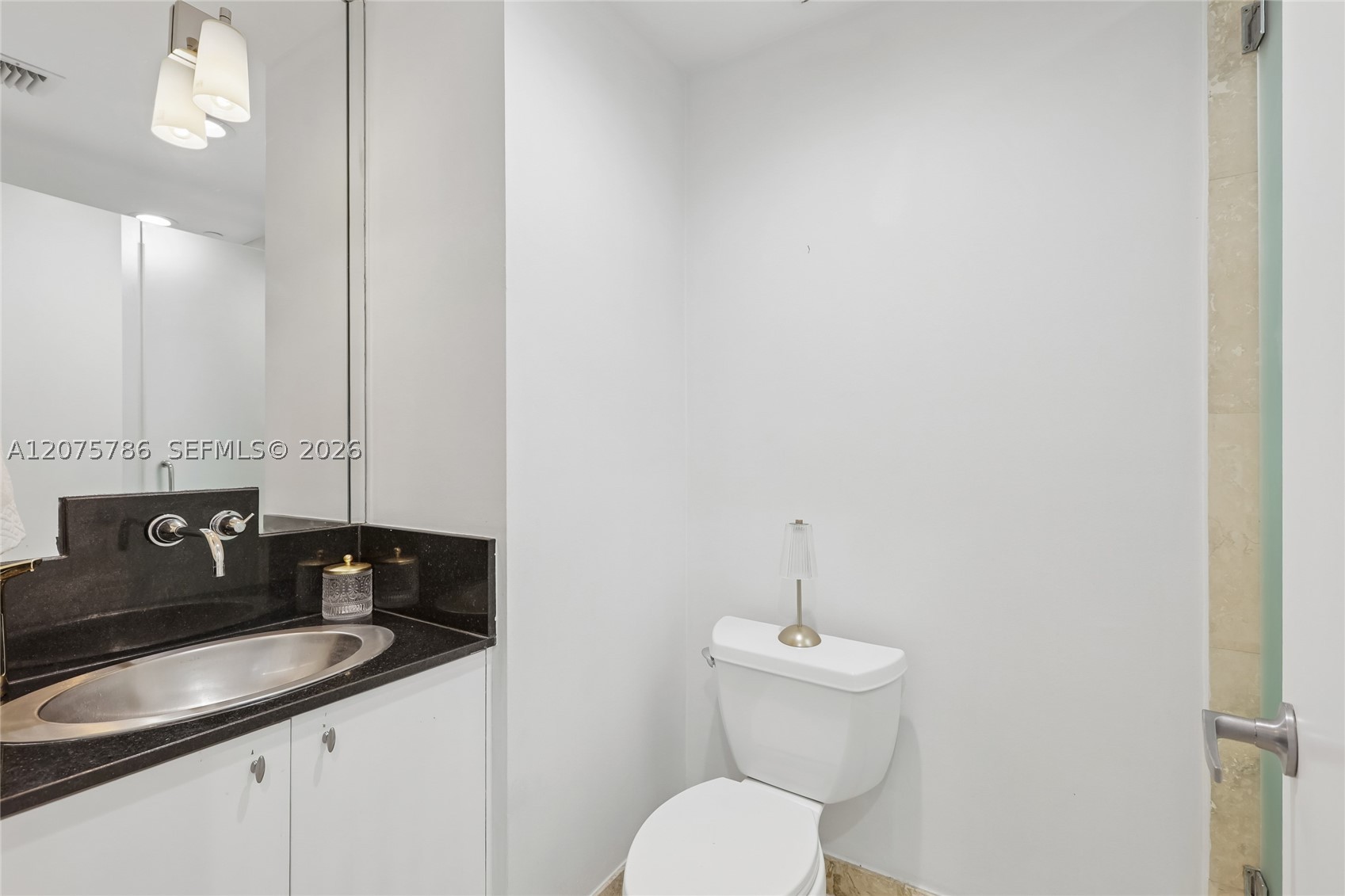 204 Washington Ave #13, Miami Beach FL 33139