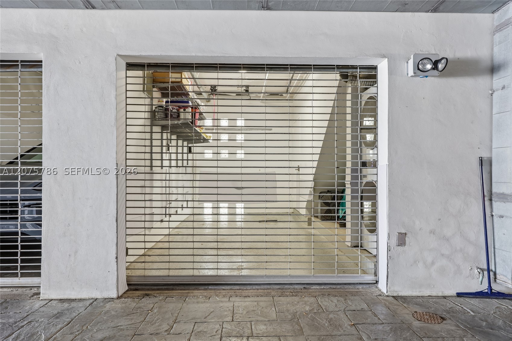 204 Washington Ave #13, Miami Beach FL 33139