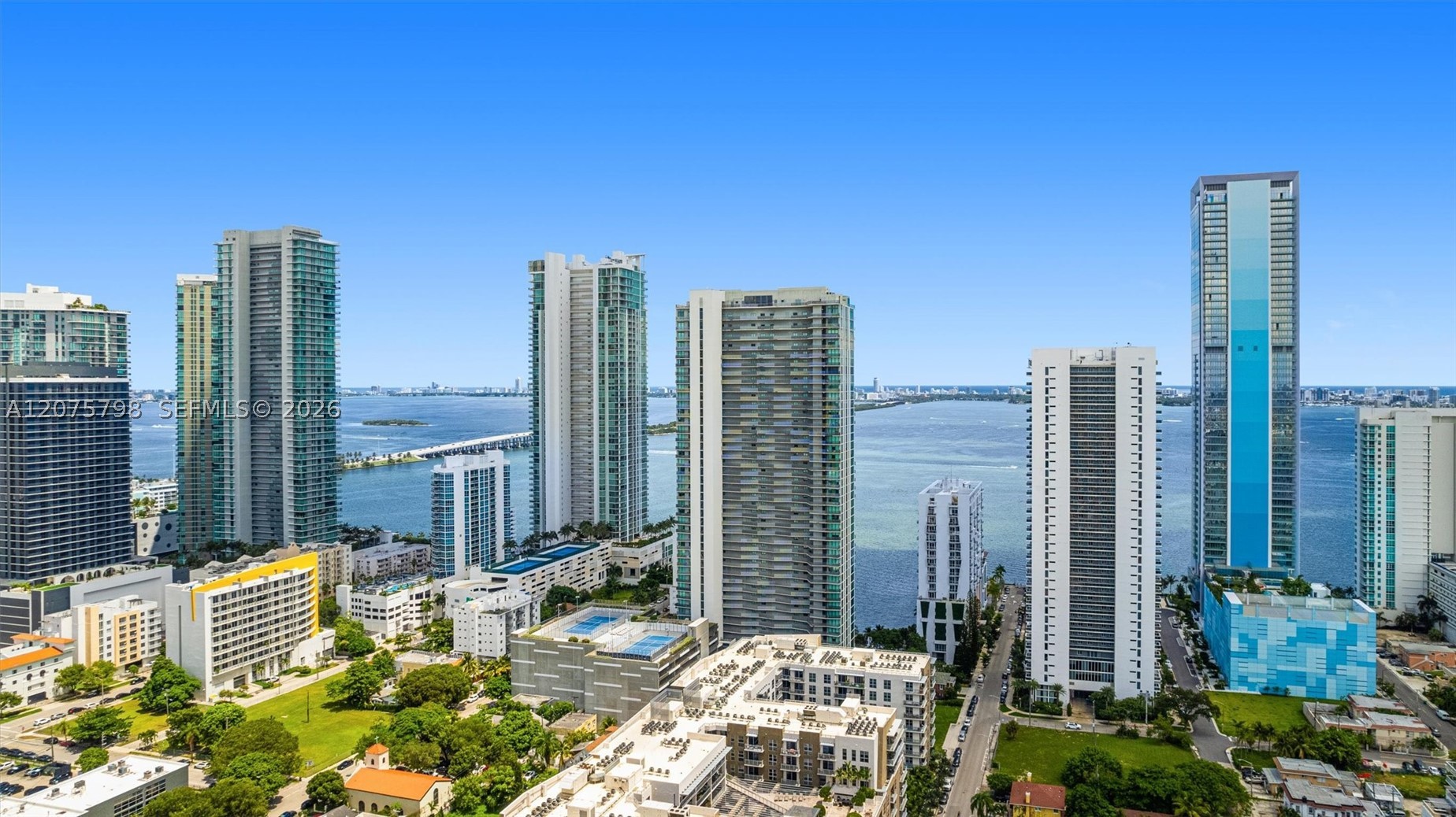 460 NE 28th St #3508, Miami FL 33137