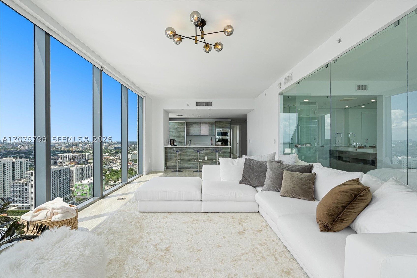 460 NE 28th St #3508, Miami FL 33137