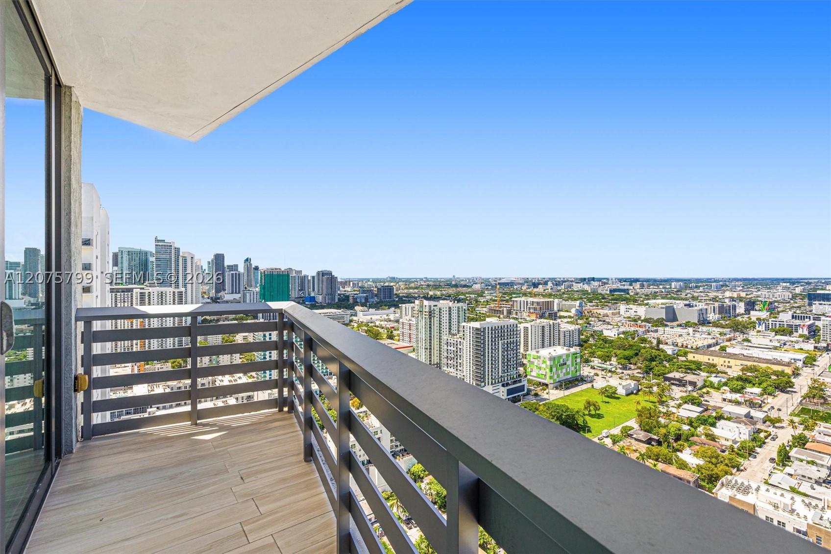 460 NE 28th St #3508, Miami FL 33137