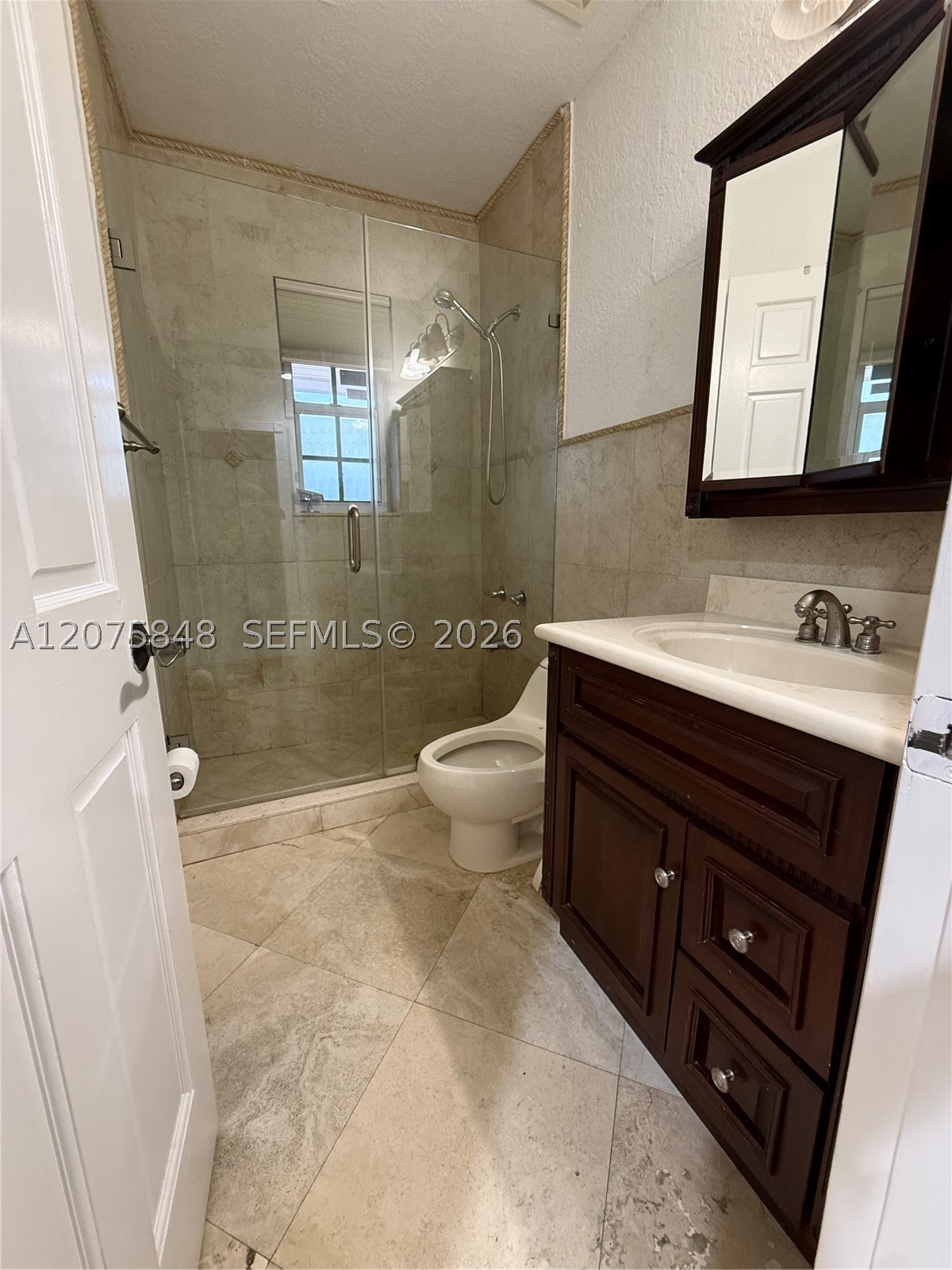 3889 NW 5th St, Miami FL 33126