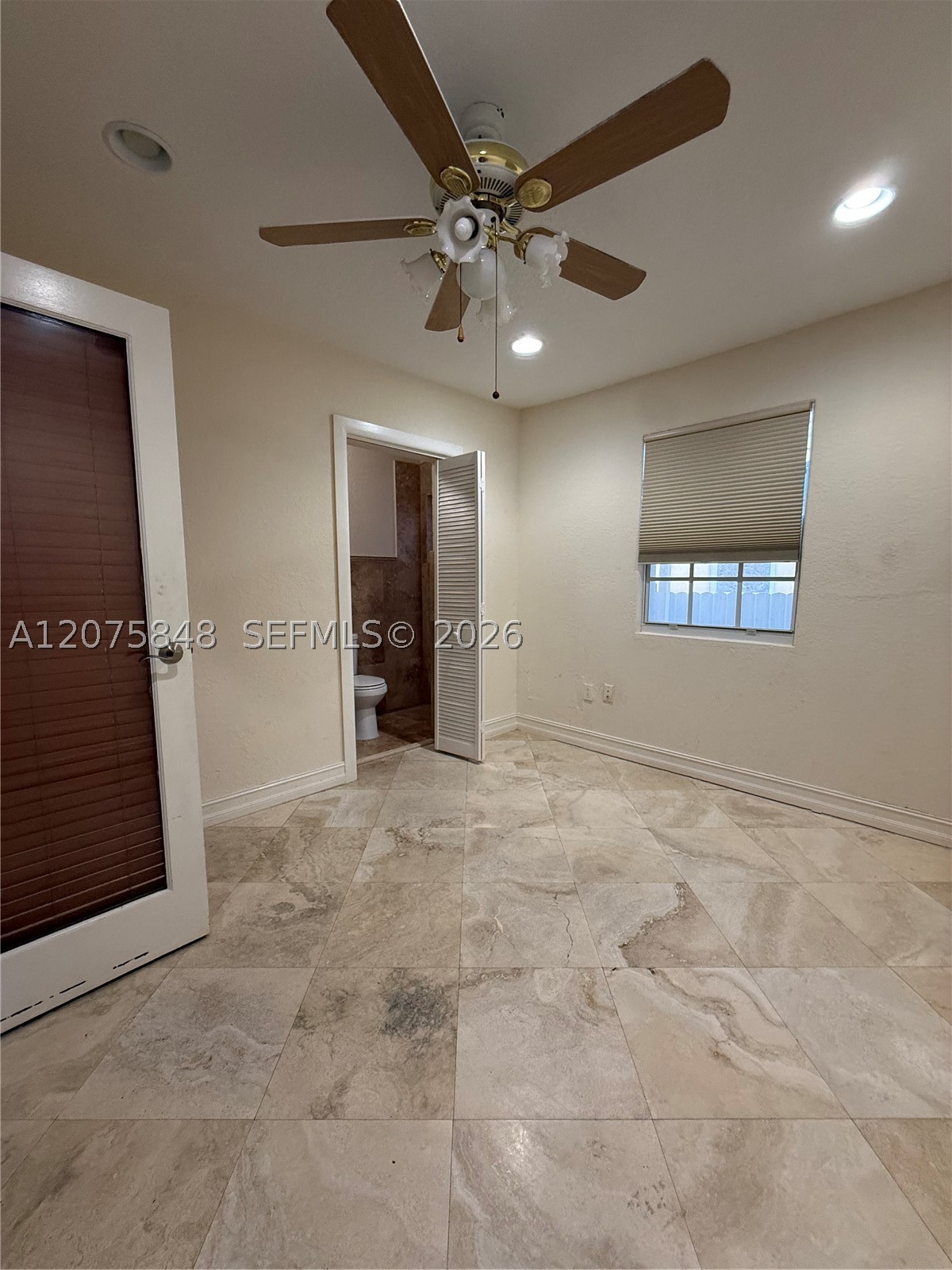 3889 NW 5th St, Miami FL 33126