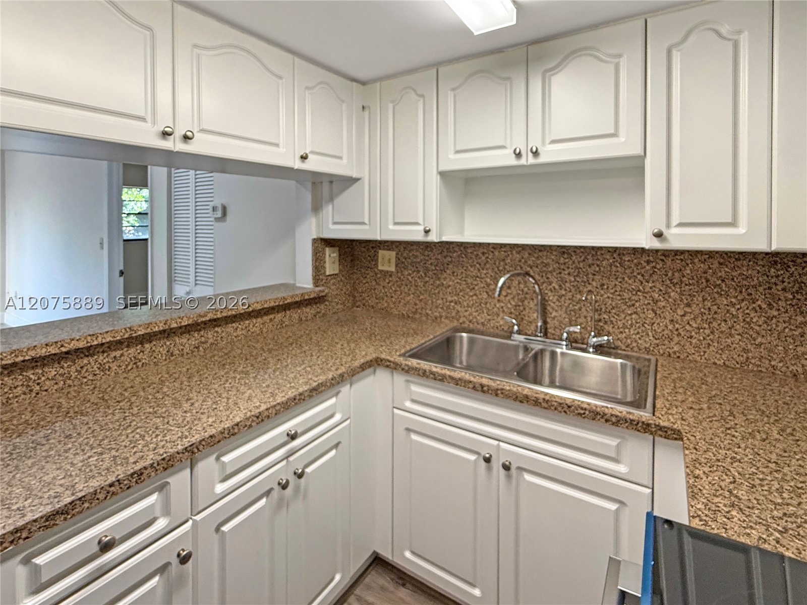 995 SW 84th Ave #309, Miami FL 33144
