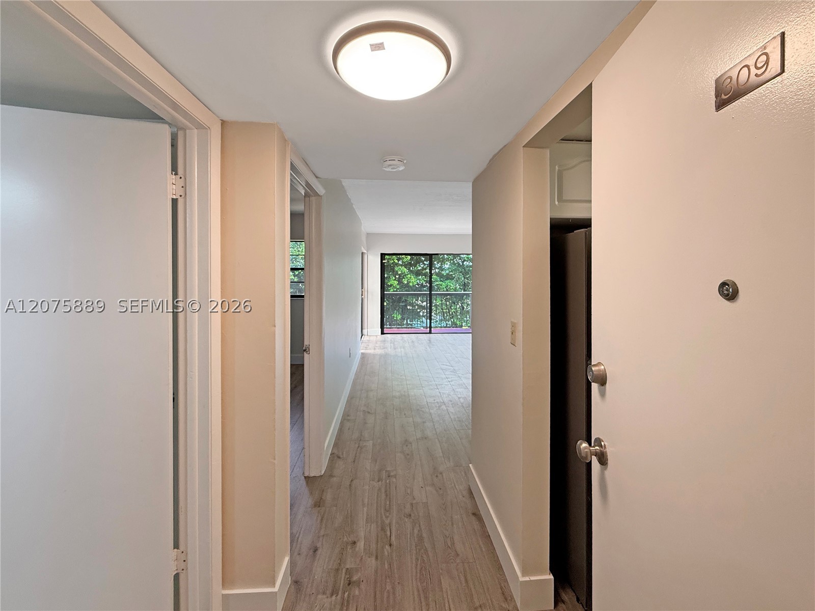 995 SW 84th Ave #309, Miami FL 33144