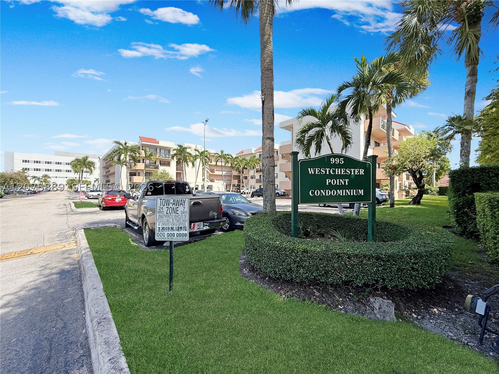 995 SW 84th Ave #309, Miami FL 33144