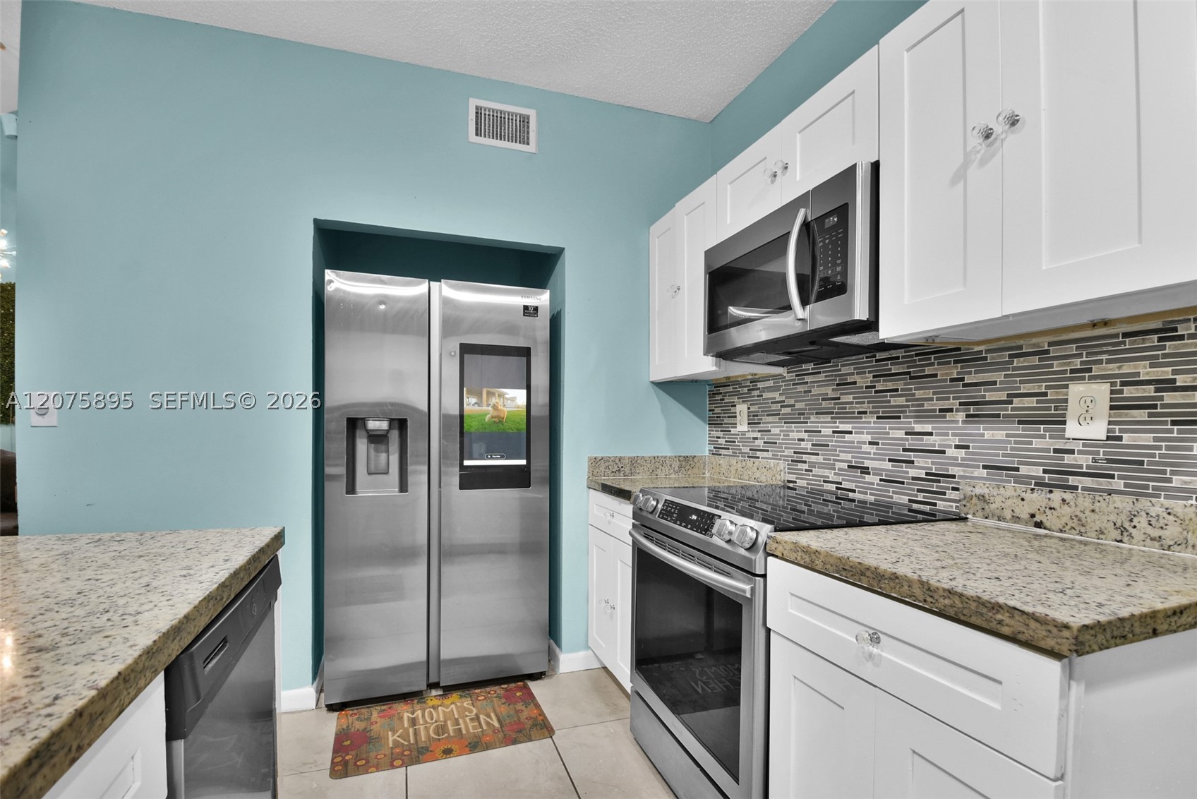 1419 Avon Ln #216, North Lauderdale FL 33068