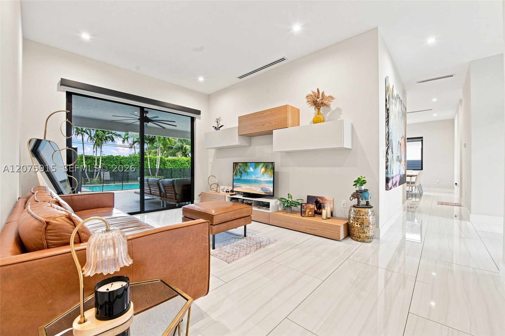 9450 SW 35th St, Miami FL 33165