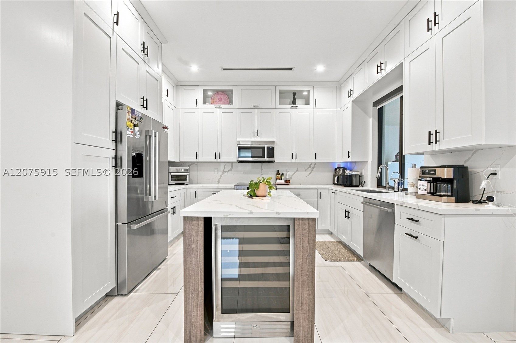 9450 SW 35th St, Miami FL 33165