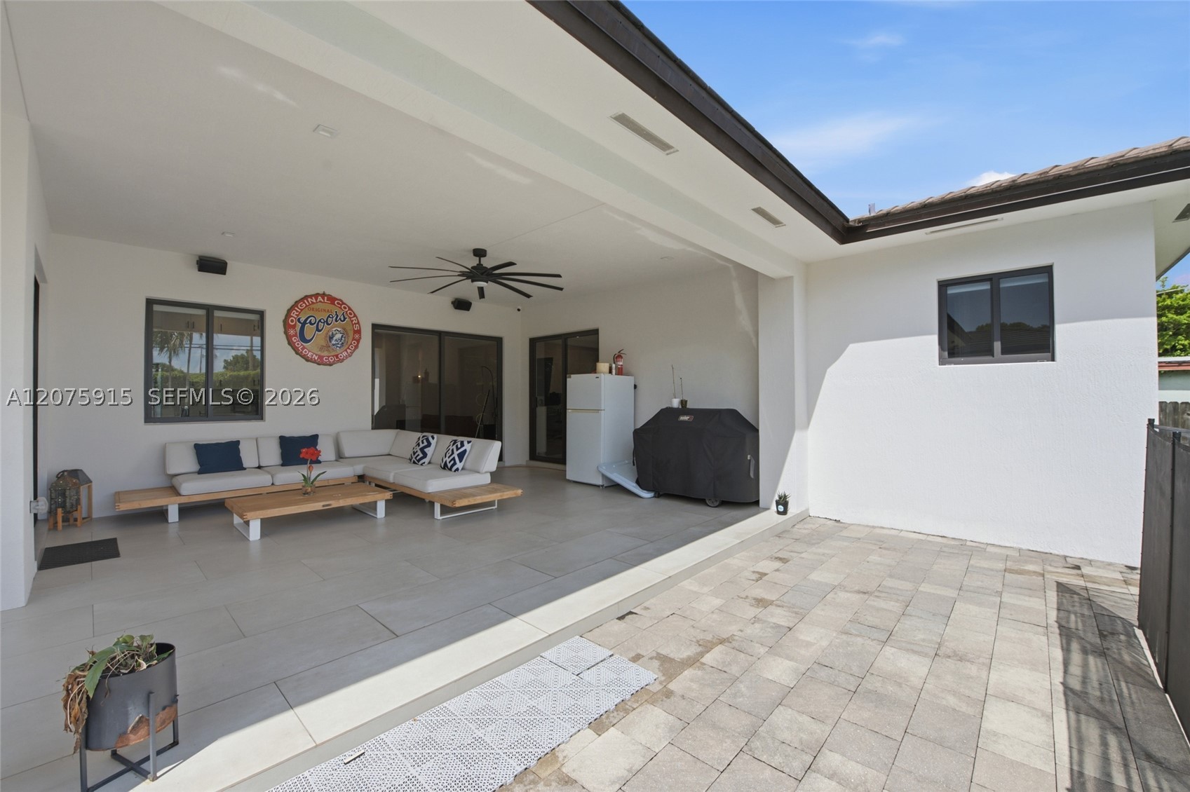 9450 SW 35th St, Miami FL 33165