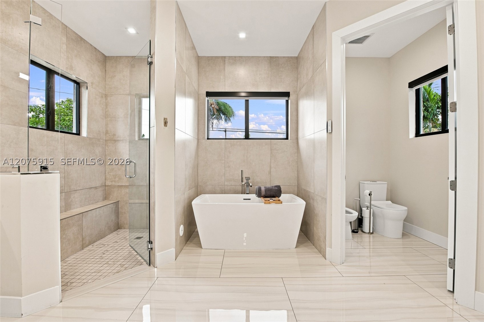 9450 SW 35th St, Miami FL 33165